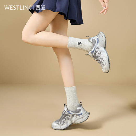 西遇厚底老爹鞋女新款秋季百搭网面户外休闲鞋舒适灰色运动鞋V1857070 商品图3