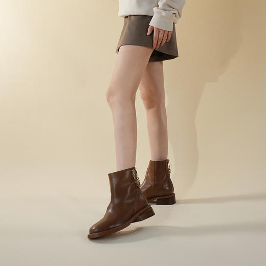 westory切尔西靴女厚底增高街头风系带真皮机车靴时尚潮流短靴82641 商品图3