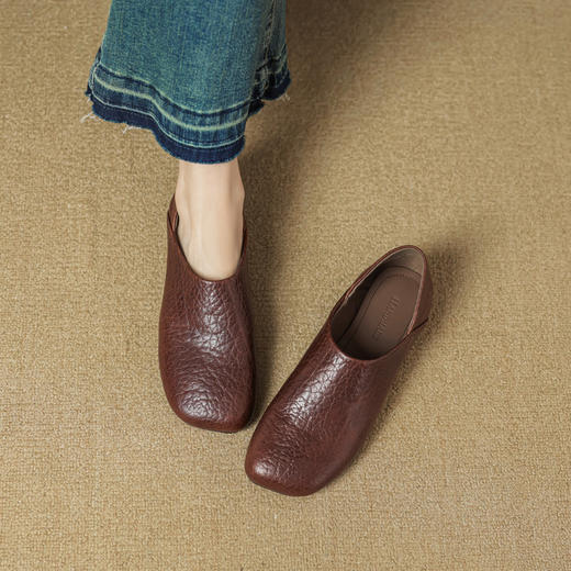 【预售5天】秋冬新款复古头层牛皮两穿软底舒适单鞋女SSS&S9814 商品图3