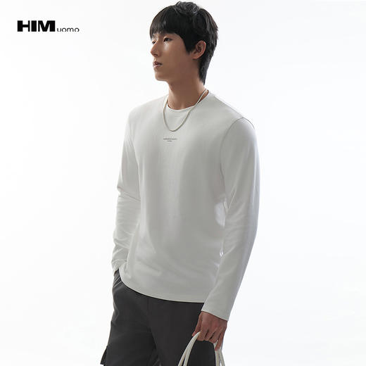 HIM漢崇  简约字母烫花长袖圆领T恤舒适休闲莫代尔棉上衣 2025秋季 商品图0