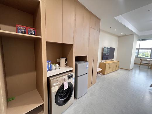 泰安天平湖畔，￥999元/人起享6天5晚康养度假！一日三餐全含、豪华舒适客房、泰安站至酒店往返接送、基地多样娱乐设施免费使用~ 商品图2