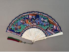独角鹿西洋古董 中国古董 母贝精雕扇骨装饰官邸人物主题纸本彩绘双扇面折扇
