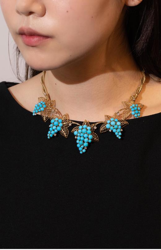 独角鹿西洋古董 1950年代法国出品18K黄金镶嵌钻石及绿松石葡萄造型纽纹款项链 商品图0