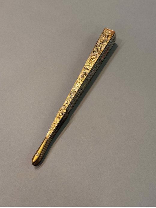 独角鹿西洋古董 中国古董 银鎏金累丝烧蓝扇骨装饰花鸟庭园主题纸本彩绘双扇面折扇 商品图5