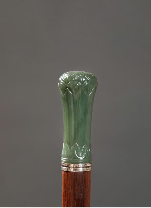 独角鹿西洋古董 法国出品Milord款式纯银环箍翡翠雕花杖柄装饰紫檀木杖身牛角杖脚古董手杖 商品图2