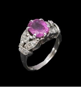 独角鹿西洋古董法国出品叶纹造型白金镶嵌钻石及粉色蓝宝石戒指