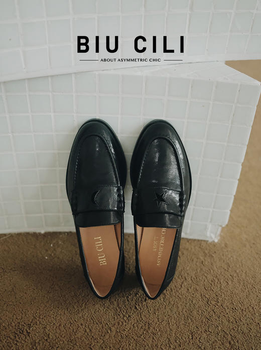 「星星月亮」原创设计非对称老钱风黑色卡其色乐福鞋 商品图1