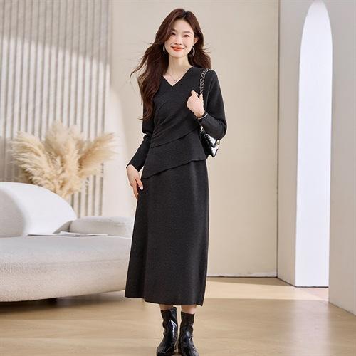设计感针织衫套装，气质过膝长裙轻熟连衣裙两件套AIMI1225 商品图1