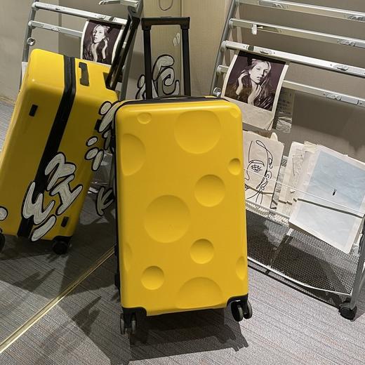 全网爆款的【马卡龙芝士行李箱】来啦❗️少女心炸裂的奶酪造型🧀️ 巨能装+抗造耐用+细节贴心🏆 商品图2