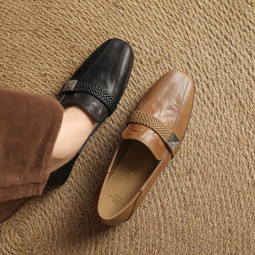 【预售5天】法式复古超软乎低跟小皮鞋女新款真皮方头中口单鞋通勤一脚蹬乐福鞋HCYYHD&6242 商品图0