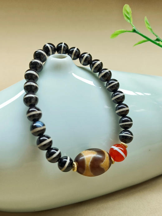 虎眼玛瑙天珠手串8mm 商品图4