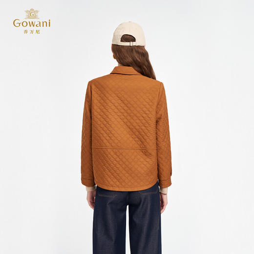 乔万尼2025秋新品休闲宽松复古感激光压花短外套ED3B211 商品图4