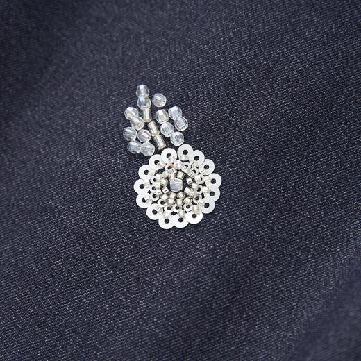 「高货wl」全新升级【铂金会员358/天猫479/差价121】(72021)洛诗琳重工亮片刺绣连衣裙2025秋季拼接压褶无袖背心裙女 商品图1