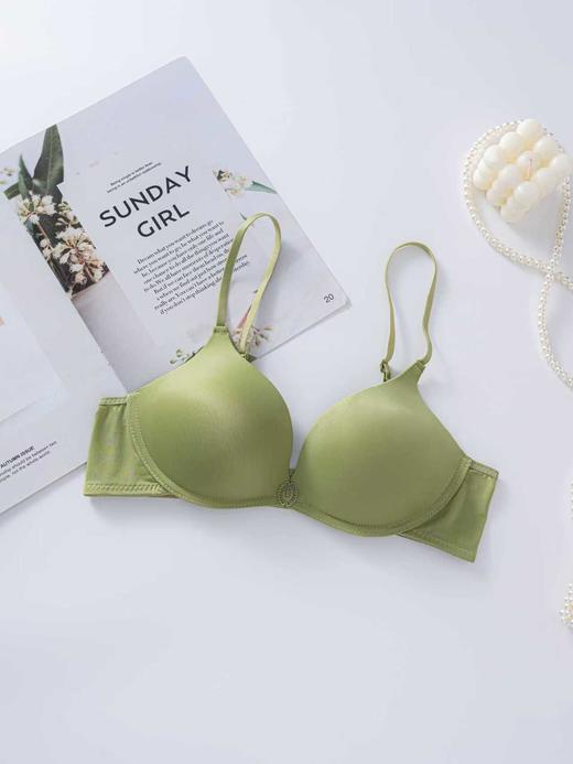【GZ】无忧购49元2件前扣聚拢内衣无痕小胸不空杯U型大露背超薄文胸（截单后3-5天发货) 商品图7