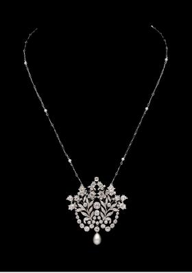 独角鹿西洋古董 1920年代法国出品美好时代风格花束造型铂金镶嵌钻石及天然海水珍珠吊坠项链