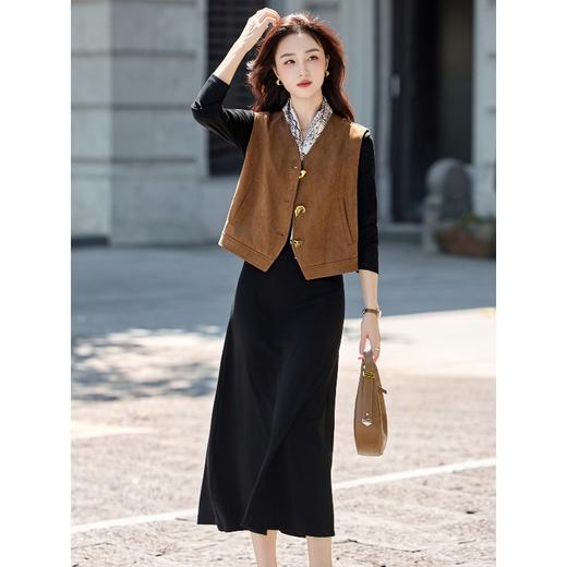 韩系时尚气质麂皮绒马甲，丝巾显瘦打底裙两件套HR-YF2621 商品图0