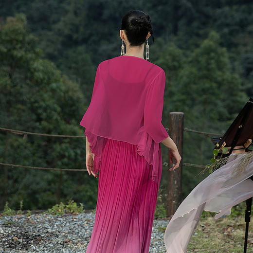 【林栖设计小店】真丝衫牡丹红优雅气质宽松显瘦2026春季新款开衫上衣女1961068B 商品图5