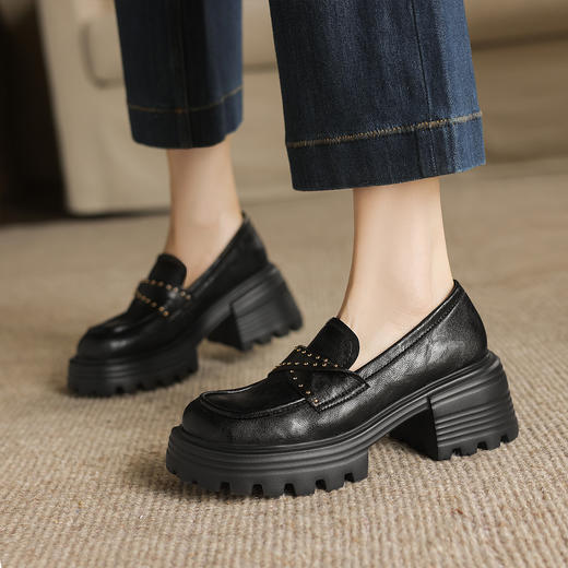 阿么手工女鞋铆钉一脚蹬真皮乐福鞋厚底显瘦复古小皮鞋增高6.5CM 商品图1