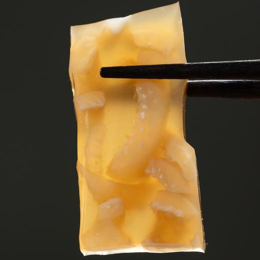 老山东猪皮冻|用养殖300天以上的土猪猪皮，传统柴火熬制，低盐配方，满满的胶原蛋白。口感细腻Q弹。顺丰快递 商品图1