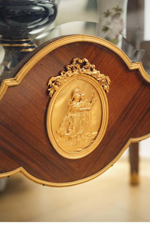 独角鹿西洋古董 古董家具 路易十六风格古典人物花蔓主题铜鎏金精雕嵌大理石台面装饰实木玻璃柜酒柜 商品图5