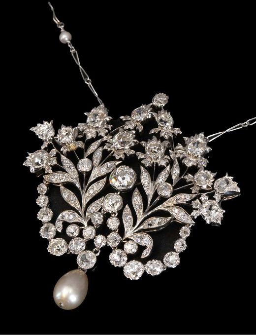 独角鹿西洋古董 1920年代法国出品美好时代风格花束造型铂金镶嵌钻石及天然海水珍珠吊坠项链 商品图2