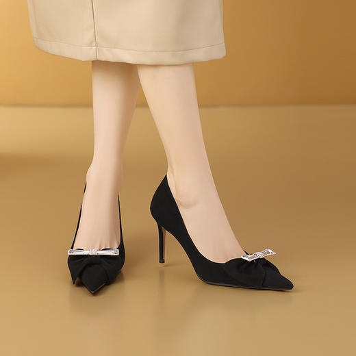 【预售7天】法式水钻蝴蝶结磨砂皮高跟鞋女春秋新款尖头细跟气质时装浅口单鞋CX&B0811 商品图1