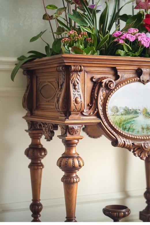 独角鹿西洋古董 新文艺复兴风格乡野风景主题手绘瓷板画装饰核桃木精雕花架花盆 商品图2