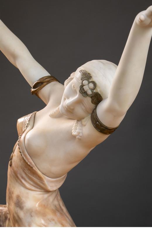 独角鹿西洋古董 意大利雕塑家Tancredi Pozzi签名创作描金装饰天然大理石及卡拉拉大理石雕塑作品《舞者》 商品图2