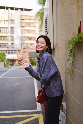 闪照第438期 踱步