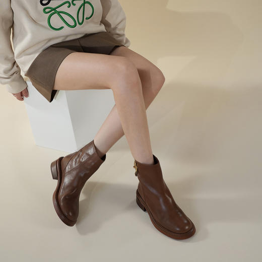 westory切尔西靴女厚底增高街头风系带真皮机车靴时尚潮流短靴82641 商品图0