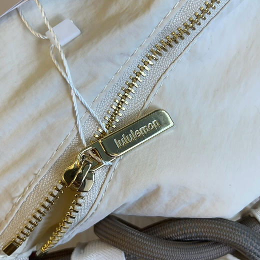 lu新款腋下包 商品图3