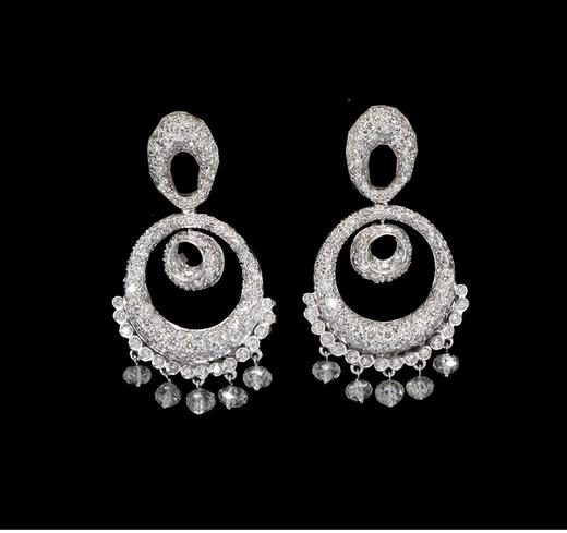 独角鹿西洋古董 1980年代法国出品枝形吊灯式水滴流苏造型白金镶嵌钻石耳环一对 商品图1