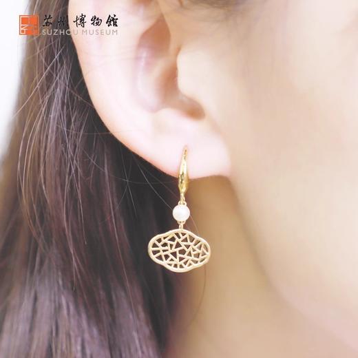苏州博物馆 海棠花窗耳环 商品图2