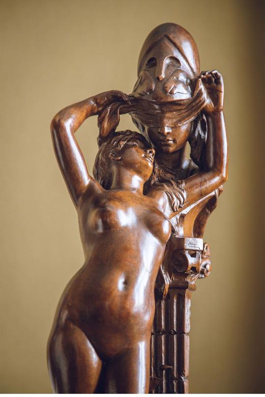 【已售】独角鹿西洋古董 1892年代法国雕塑家Albert Félix Mulot签名创作人物主题胡桃木雕塑《盲目的爱情》 商品图2