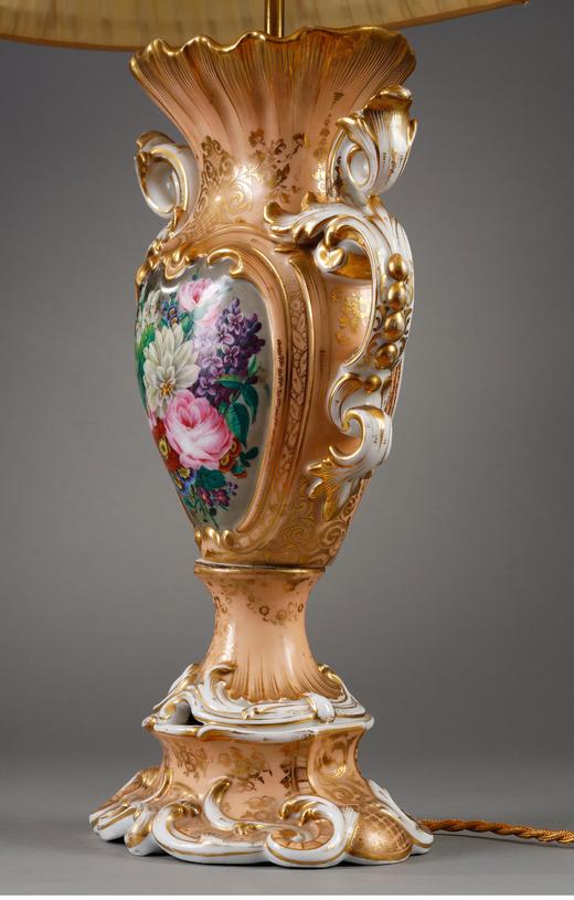 独角鹿西洋古董 19世纪末法国出品路易十五风格静物花卉主题手绘描金瓷瓶装饰布面百褶灯罩台灯 商品图3