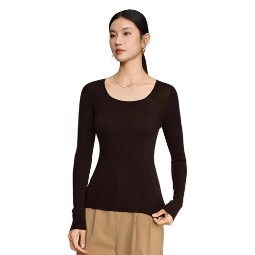 「自」全新升级【铂金会员266/天猫359/差价93】(92131)洛诗琳无缝扬子纱方领针织衫2025秋季修身显瘦百搭打底上衣 商品图4