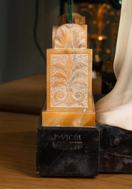 独角鹿西洋古董 意大利雕塑家Ferdinando Vichi签名创作人物主题卡拉拉大理石雕塑作品《对镜少女》 商品图5