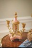 独角鹿西洋古董 1890年代法国出品路易十六风格胜利奖杯主题铜鎏金精雕装饰粉色大理石座钟烛台三件套 商品缩略图5