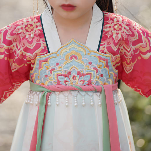 【苏城纪】清仓特价款童装汉服襦裙-青禾 商品图2