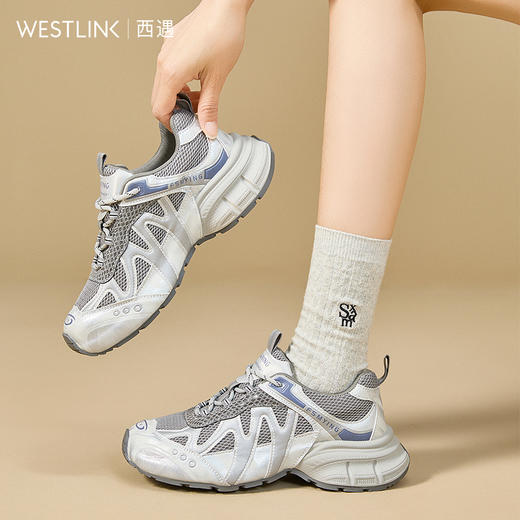 西遇厚底老爹鞋女新款秋季百搭网面户外休闲鞋舒适灰色运动鞋V1857070 商品图1