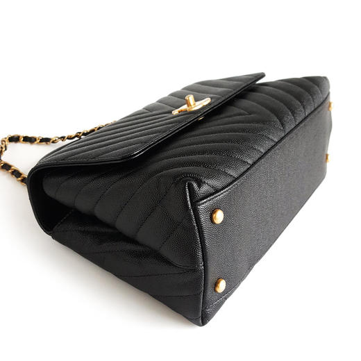 【全新】CHANEL香奈儿Cocohandle系列A92991 Y83710 94305中号黑金荔枝皮蜥蜴手柄V纹Cocohandle手提单肩包110925AK03 现售价：22500！ 商品图7