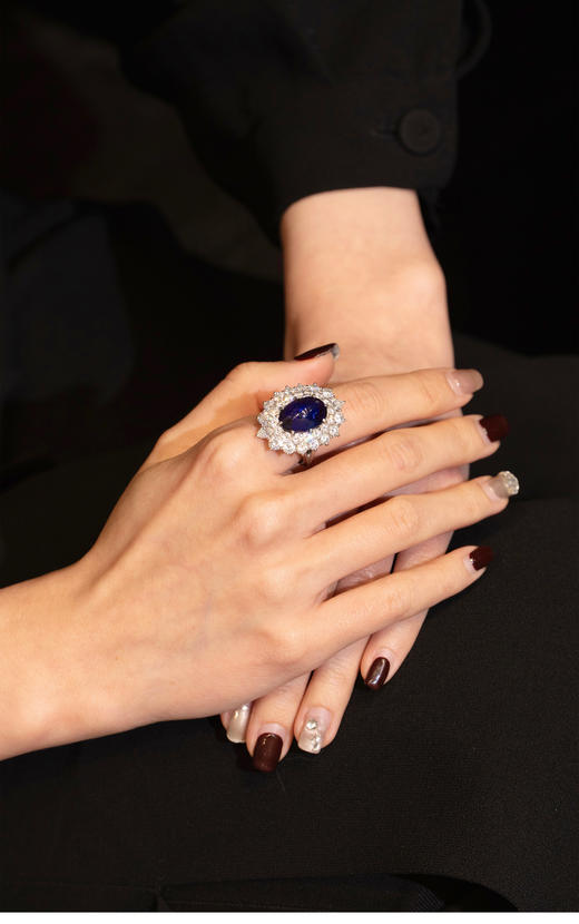 独角鹿西洋古董 1970年代法国出品玛格丽特款铂金镶嵌钻石及斯里兰卡无烧蓝宝石戒指 商品图1