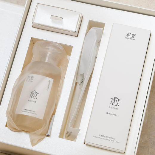 【金秋限定】金秋月光锦囊礼盒—身体润养套组 颐和金桂 | 愈创木玫瑰 商品图2