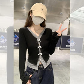西遇假两件修身长袖T恤女秋季新款拼接V领蝴蝶结短款上衣SS051504