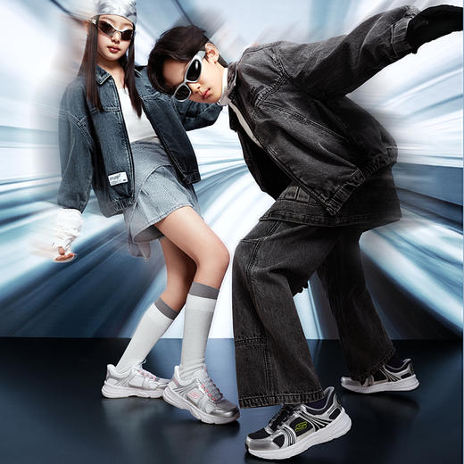 斯凯奇漫跃闪穿鞋男童一脚蹬透气运动鞋儿童舒适老爹鞋 商品图4