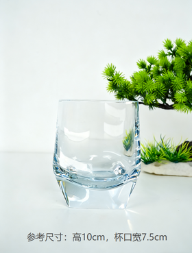 【创意酒具】帝亚吉欧尊尼获加蓝牌古典杯