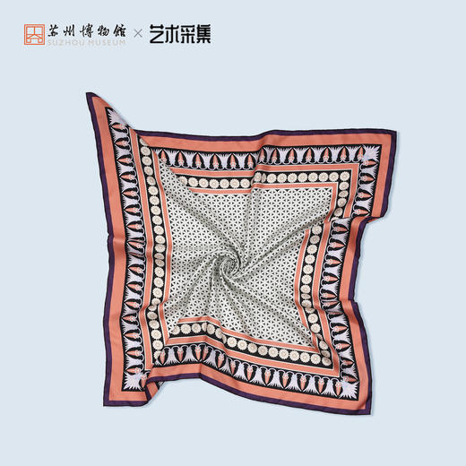 苏州博物馆 亚述纹饰方巾 商品图3
