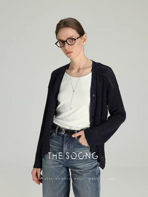 THESOONG"惬意时光"莱赛尔镂空坑条V领落肩开衫外套HWMY6487 商品图3