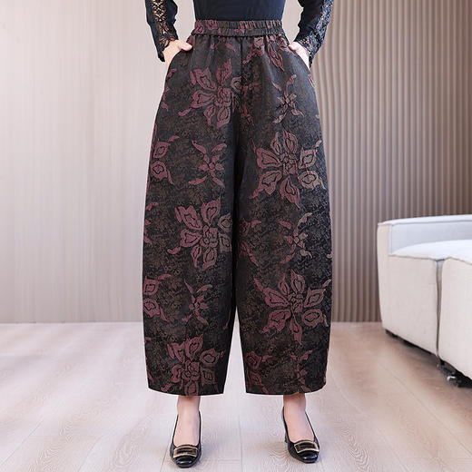 KQL 422H5308宽松灯笼裤妈妈高腰休闲提花茧型萝卜九分裤 商品图0