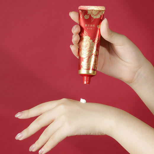 御花园繁花锦绣手唇润养礼盒 商品图3